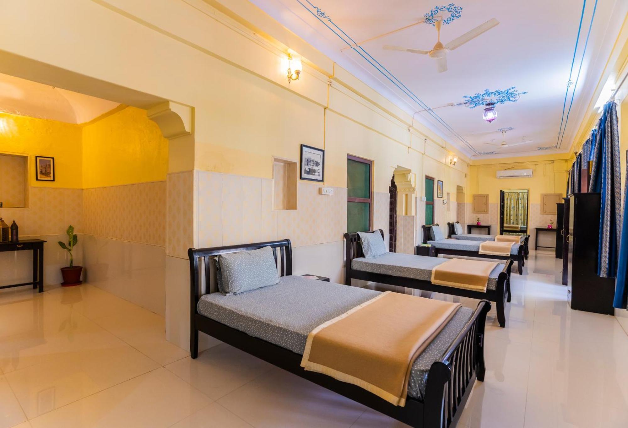 Kalyan Villa Homestay Udaipur Bagian luar foto
