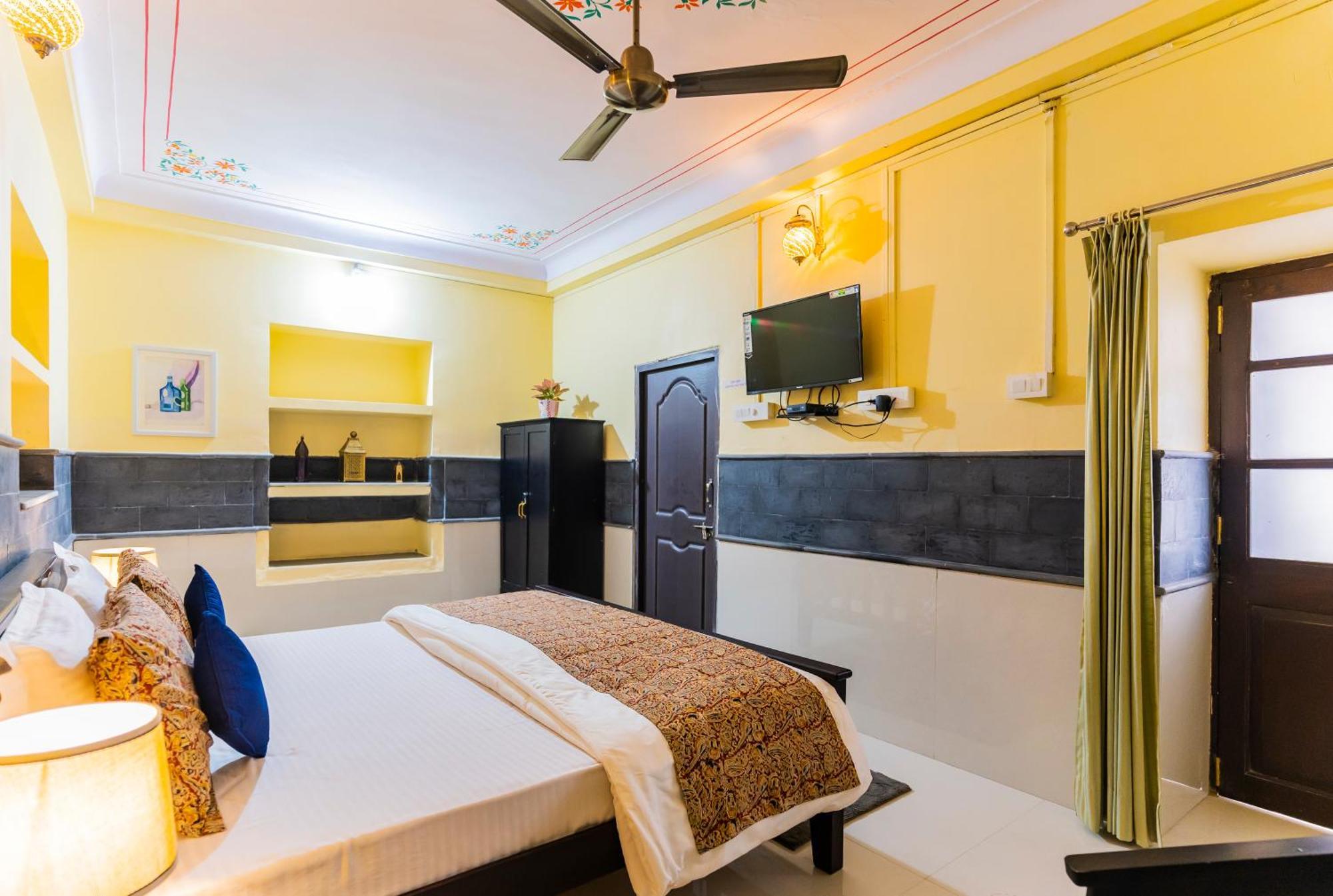 Kalyan Villa Homestay Udaipur Bagian luar foto