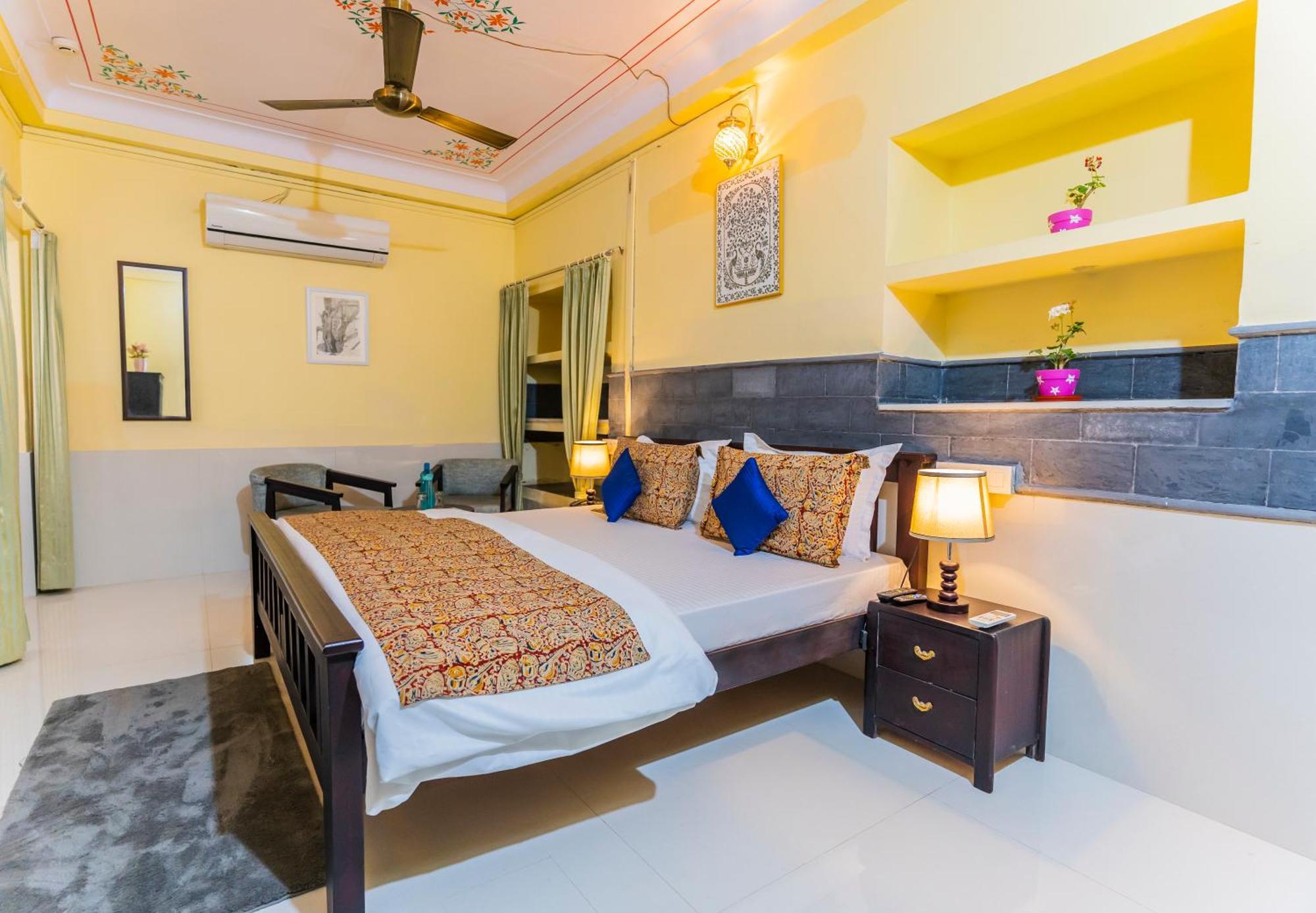 Kalyan Villa Homestay Udaipur Bagian luar foto